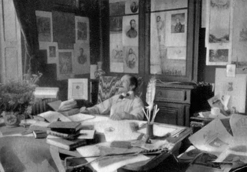 Edmond Rostand, poeta y dramaturgo francés, 1908