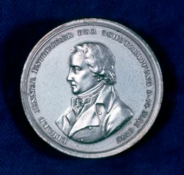 Edward Jenner, médico inglés, 1800