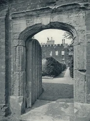 Entrada a la Logia del Provost desde los Campos de Juego, 1926