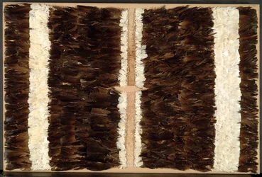 Tabardo o túnica con plumas, 600-1500
