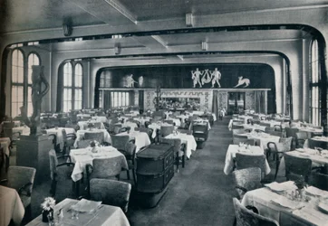 Salón comedor de primera clase a bordo del Victoria, 1931
