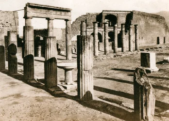 Foro triangular, Pompeya, Italia, c. 1900s