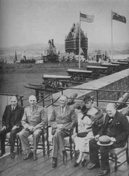 Cuarta conferencia Churchill-Roosevelt, 1943-44