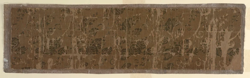 Fragmento de una túnica budista kesa, período Momoyama o Edo, finales del siglo XVI-XVII
