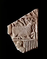 Fragmento de un bajorrelieve, 2500 a.C.
