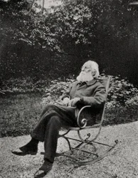 Frédéric Passy, economista y escritor francés, 1901