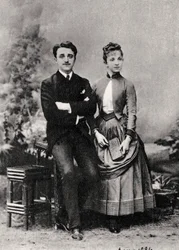 Georges y Jeanne Hugo, nietos del novelista francés Victor Hugo, 1884