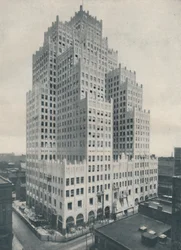 Dando Significado al Rascacielos: Torres Agrupadas en St. Louis, c1935