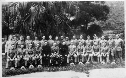 Retrato de grupo de la Compañía C, 2º Batallón del Regimiento del Rey, Irak, 1926