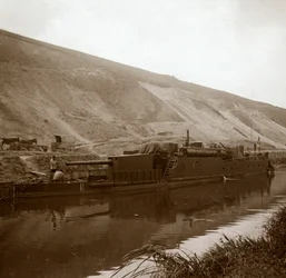Cañonera, Genicourt, norte de Francia, c1914-c1918