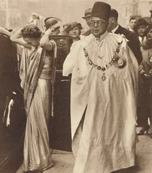 S.A. El Príncipe Aga Khan y la Begum Aga Khan, 12 de mayo de 1937