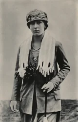 S.A.R. Princesa Mary, c1920