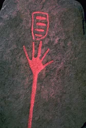 Mano inscrita en piedra, Edad de Bronce