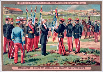 Entrega de la bandera a las tropas expedicionarias, Madagascar, 1883-1896
