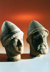 Cabezas de dignatarios, Kerkouane, Túnez, siglo III a.C.