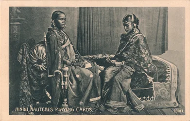 Hindu Nautches jugando a las cartas, c.1910