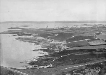 Holyhead - El Rompeolas, 1895
