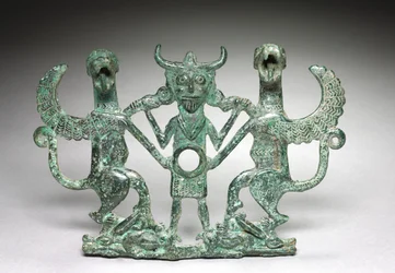 Pieza de mejilla de bocado de caballo, c. 700 a.C.
