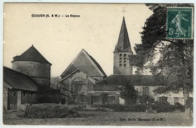 Ile de France, Seine et Marne (77), Ozouer le Repos: vista exterior de la iglesia Saint Aubin - Postal de 1908