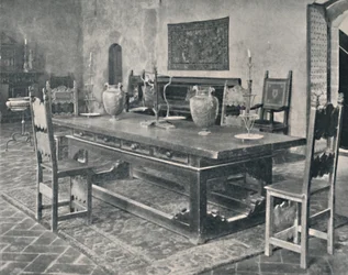 Interior, Palazzo Davanzati - Con mesa del siglo XV del distrito de Parma o Módena, 1928