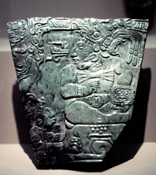 Placa de jade que muestra a un rey maya sentado, 400-800