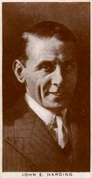 John E Harding, gerente de boxeo británico y organizador de combates, 1938