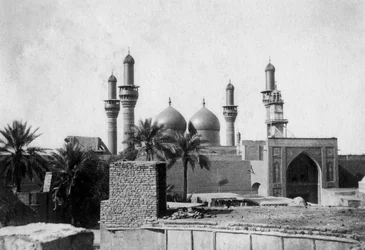 Mezquita Kazimain, Irak, 1917-1919
