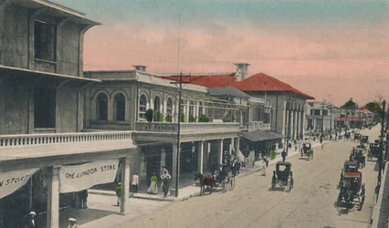 Calle King, mirando al norte, Kingston, Jamaica, principios del siglo XX