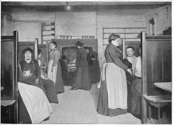 Cocina en una casa de alojamiento para mujeres solteras, Spitalfields, Londres, c1903