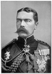 Kitchener de Jartum en uniforme de gala, c 1900s