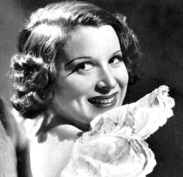 Kitty Carlisle Hart, actriz estadounidense