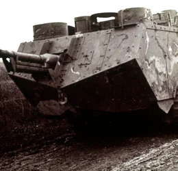 Gran tanque en movimiento, c.1914-c.1918