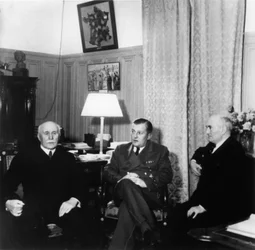 Dirigentes de la Francia de Vichy, hacia 1941-1942