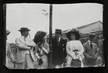 Leon Bakst, artista y diseñador ruso y el empresario de ballet Serge Diaghilev, c1910
