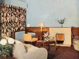 Sala de estar en el apartamento de la Srta. Dinshaw, Stockleigh Hall, Regents Park, Gordon Russell Ltd., 1937