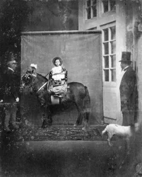 Luis Napoleón, Príncipe Imperial, en un pony, c1860-1863