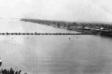 Puente de pontones inferior, Bagdad, Mesopotamia, Primera Guerra Mundial, 1918