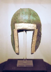 Casco macedonio, siglo III a.C.