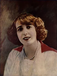 Mademoiselle Mistinguett, 1913