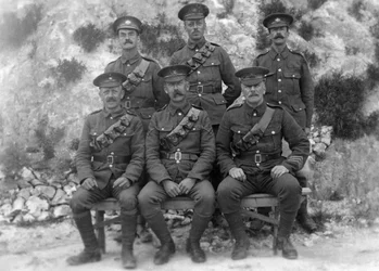 Guardia principal, depósito naval real, Fleet House y Archcliffe Fort, Dover, c1916