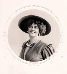 Marie Studholme 1875-1930, actriz inglesa, 1909