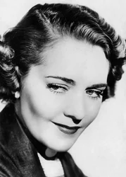 Mary Pickford 1892-1979, actriz canadiense, c1930s-c1940s