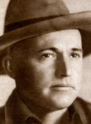 Merian Caldwell Cooper, aviador, aventurero, director, guionista y productor estadounidense, 1933