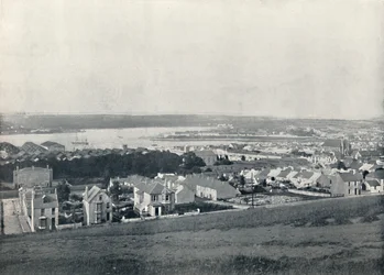 Milford Haven - Vista general de la ciudad y el puerto, 1895