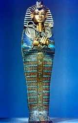 Cofre canópico en miniatura de la tumba de Tutankamón, siglo XIV a.C.