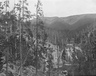 Río Misuri, debajo de Great Falls, Montana, EE.UU., c1900
