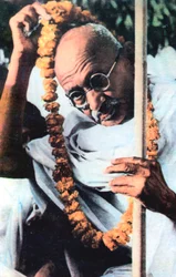 Mohandas Karamchand Gandhi 1869-1948, líder nacionalista indio