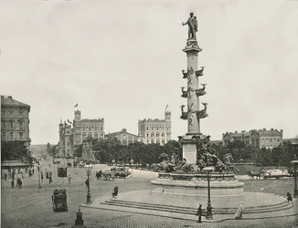 Monumento a Wilhelm von Tegetthoff en el Praterstern, Viena, Austria, 1895