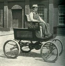 Automóvil equipado con la nueva batería de almacenamiento, 1902