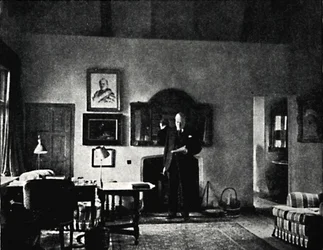 Sr. Churchill en su estudio en Westerham, 1930s, 1945